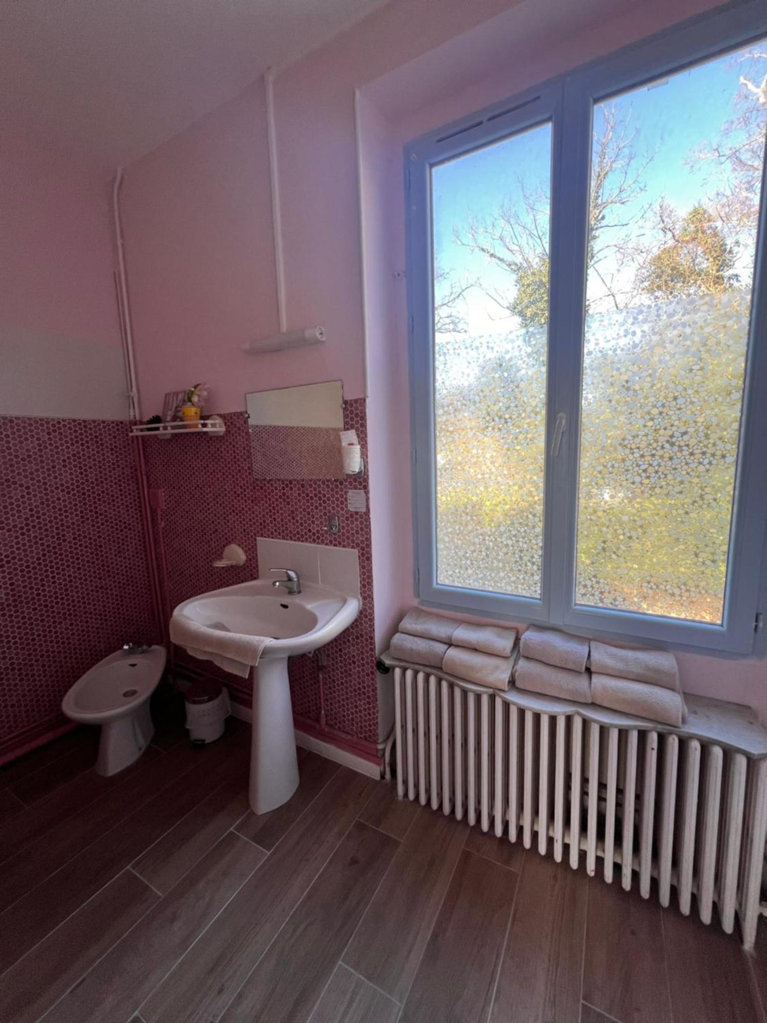 Hotel La Ferme Antoinette Les Mathes Exterior foto