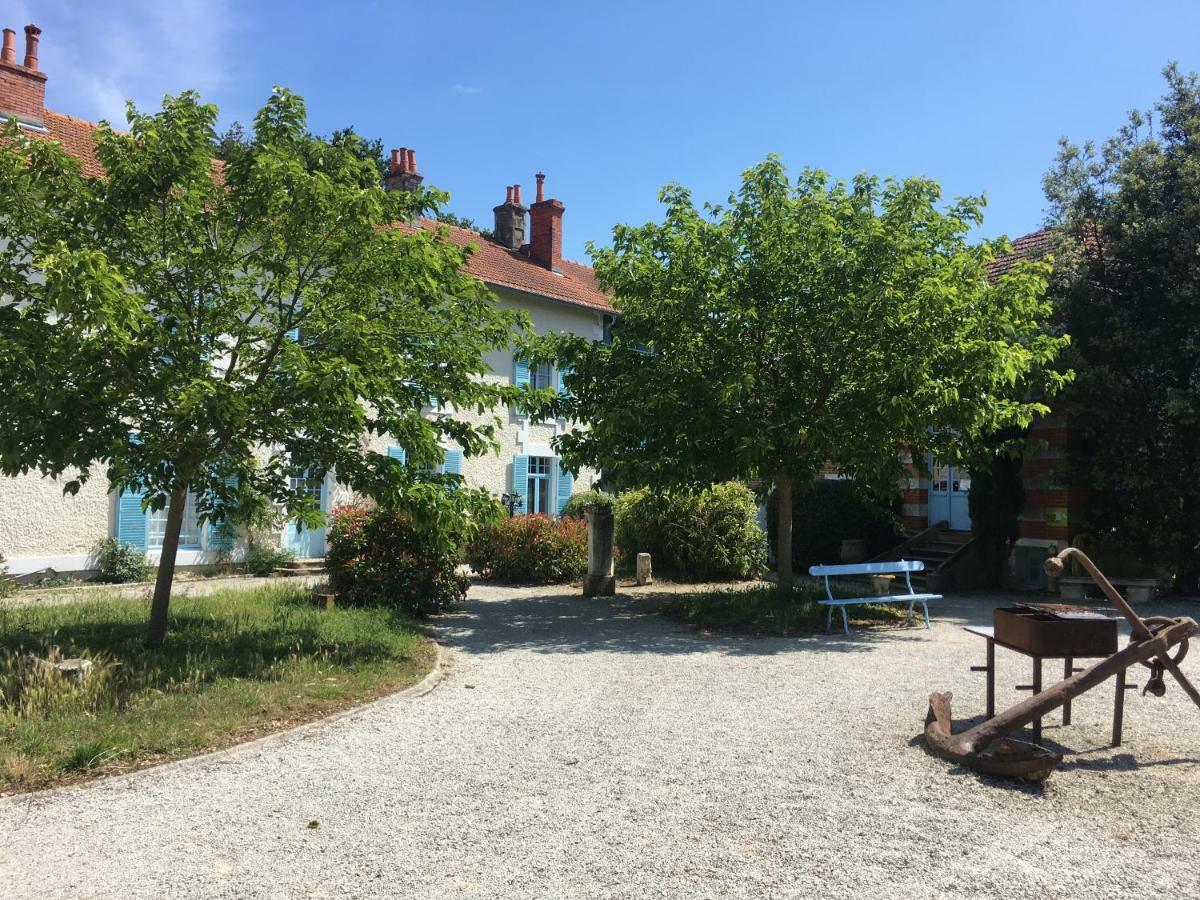 Hotel La Ferme Antoinette Les Mathes Exterior foto